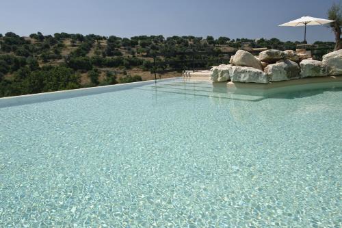 Ragusa Hotel | Relax at Relais Parco Cavalonga: Oceanfront Bliss Awaits