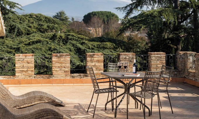 Petrignano Hotel | Discover Parco dei Cavalieri: Pool, Spa & Family Fun