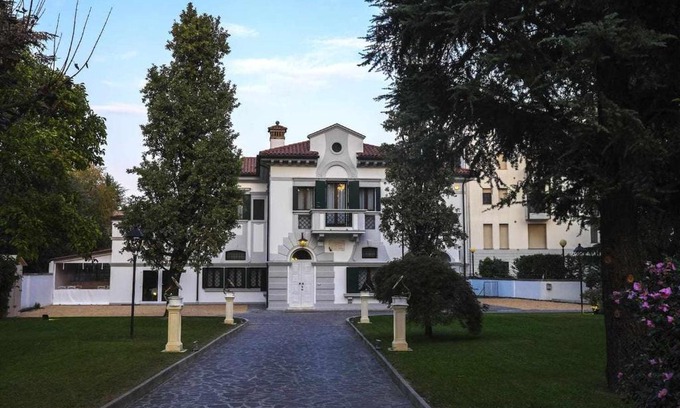 Mogliano Veneto Bed & Breakfast | Exceptional Relais Totì BeB: Pet-Friendly & Spa Retreat