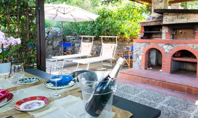 Piazza Apartment | Cozy Retreat Just Steps from the Ocean - 9.4/10 Rated