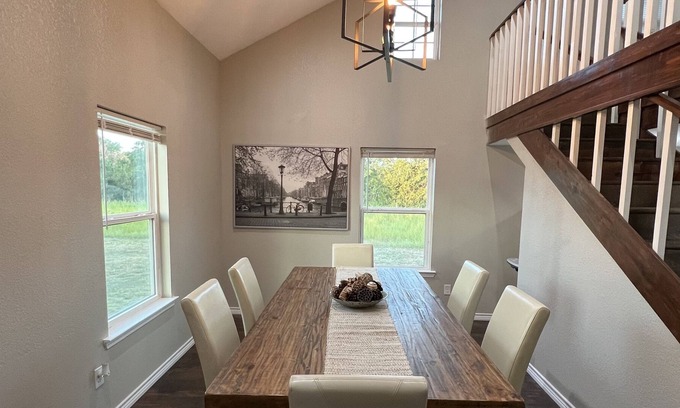 Waco House | Relax and enjoy BEST nature view! 10 acres of Nature, perfect to peaceful time