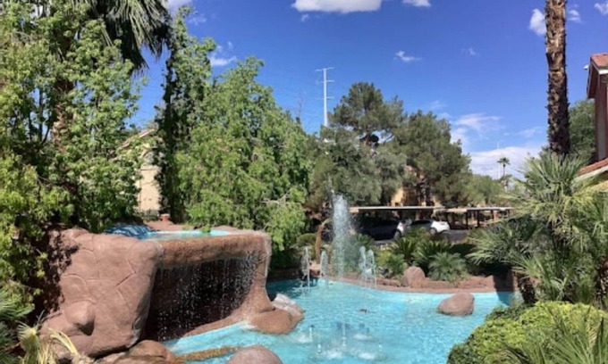Las Vegas Apartment | Enjoy the Super Bowl with Breakfast and Family Fun