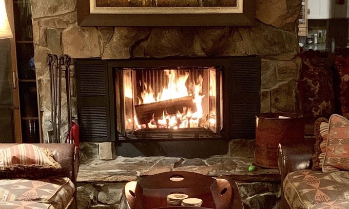 Groveland Cabin | Experience Lake Front Lodge Near Yosemite with Private Dock