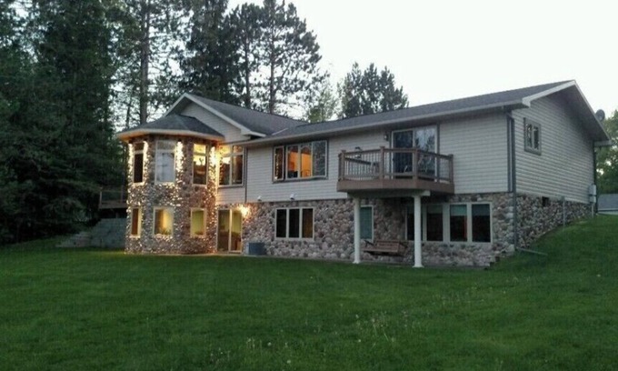 Lake Nebagamon House | Relax at the Lake House