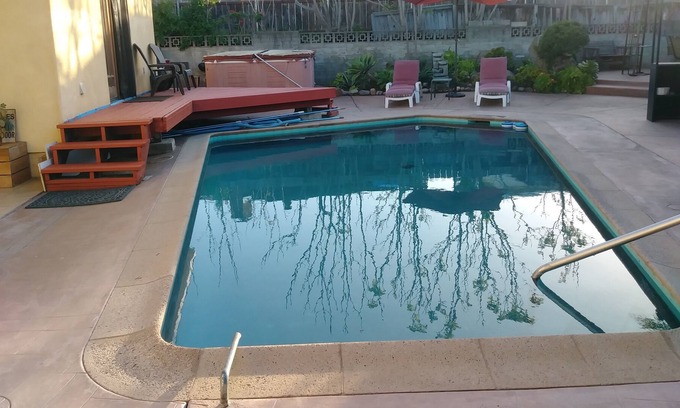 College East House | Relax at the Pool on a Budget!