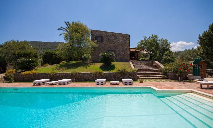 Sant'Ambrogio Villa | Unwind by the Pool at Wonderful Italy - Guest Rated 10/10
