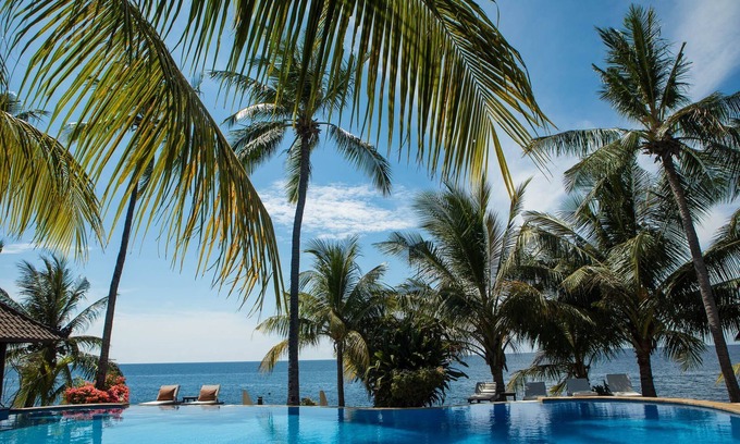 Kubu Hotel | Indulge at Relax Bali Dive & Spa Resort: Rated 9.8/10