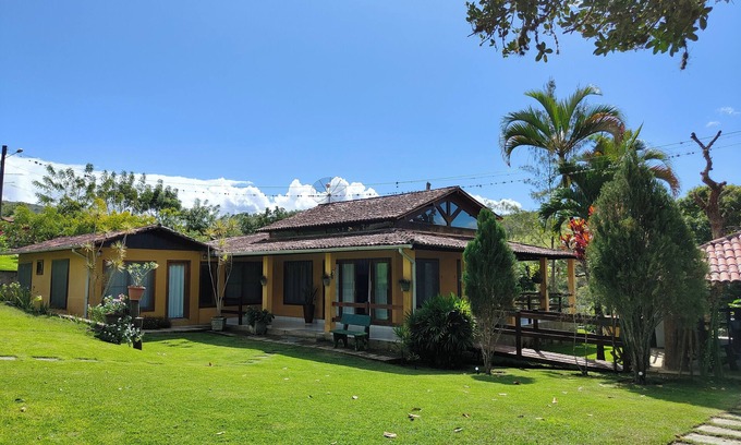 Gravata House | Experience Tranquility at Chacara Gravatà Amidst Nature