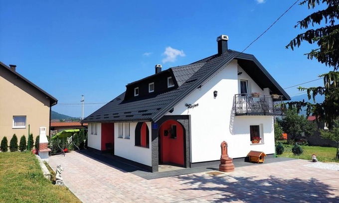 Korenica Villa | Discover Relax Home Rajna in Korenica: Pet Friendly & More