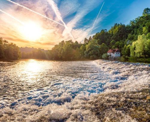 Metlika House | Pet-Friendly Relax House Kolpa View in Podzemelj - 10/10 Rating