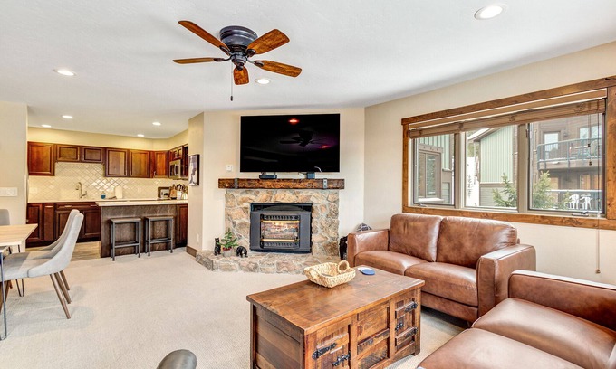 Warrior's Mark Condo | Enjoy Breckenridge: Ski-In Condo with Hot Tub & Spa