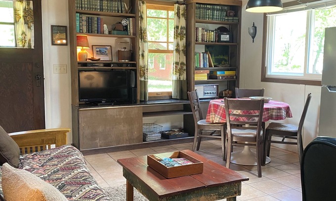 Lake Wissota Cabin | Cozy Cabin Retreat at Lake Wissota - Rated 10/10 by Guests