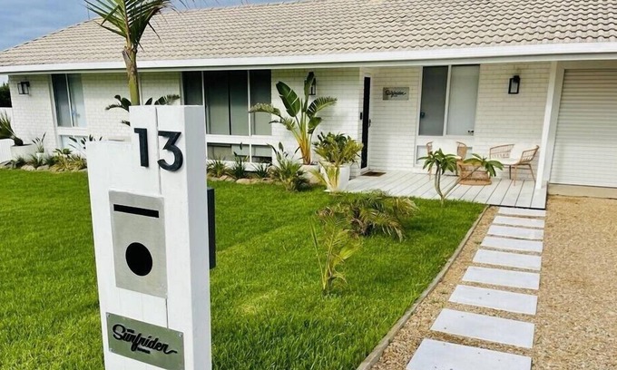 Goolwa Beach House | Relax in Style: Pet-Friendly Oasis with Spa & Games Room