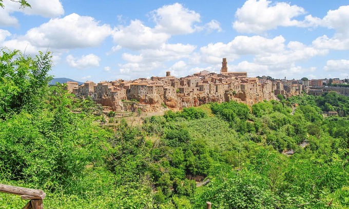 Semproniano House | Discover Tranquility in Semproniano Village Getaway
