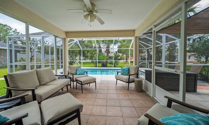 Indian Trails House | Experience a Pool Home Near Beaches and Attractions