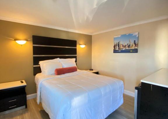 North Babylon Hotel | Discover Relax Inn North Babylon for Your Next Getaway