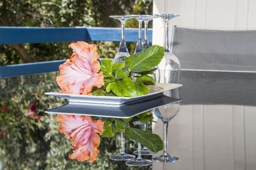 Guilderton House | Beachside Retreat at Relax Moore - Pet and Child Friendly