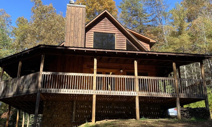 Aska Cabin | Relax on Our Porch with Gorgeous Views and Top Amenities