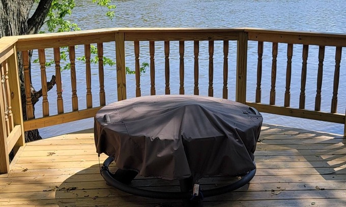 Lynn Center Cabin | Cozy Little Cabin on the Rock River - Guest Rated 9.8/10