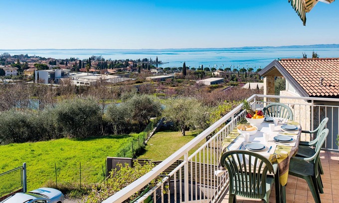 Bardolino Apartment | Serene Retreat with Pool and Spa Overlooking Lake Garda