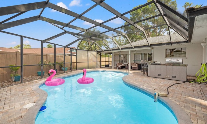Largo House | Heated Pool & Pet-Friendly Haven Near St. Pete Beaches