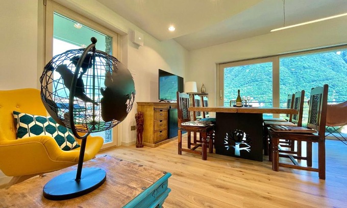 Laglio House | Serene Getaway: Romantic Oceanfront Views Await You