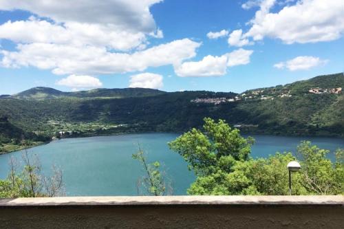 Genzano di Roma Apartment | Inviting Relax sul Lago: Family-Friendly Retreat by the Lake