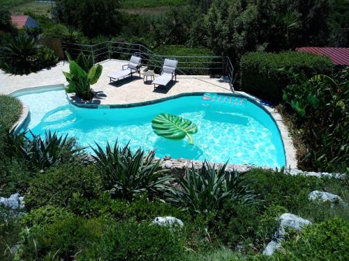 Cove Tri Zala (Zrnovo) House | Cozy Villas Steps from the Beach with Ocean Views