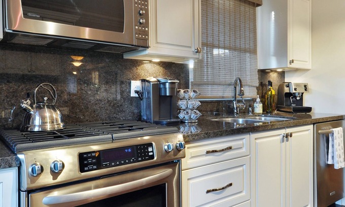 Coquitlam House | Indulge in the NightinGale Suite with Pool & Spa Access