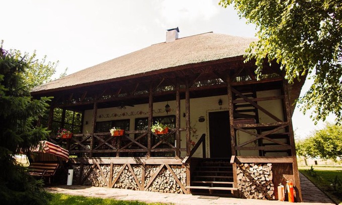 Hlibivka Cabin | Relax Villa: Pet-Friendly Oasis with Ocean View & Hot Tub