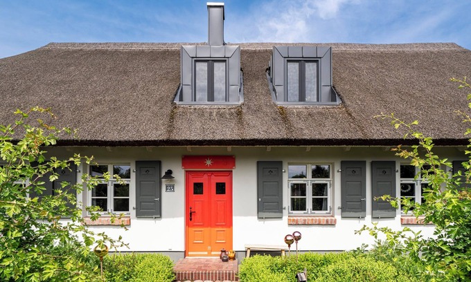 Born auf dem Darss House | Idyllic Retreat at Landhaus Born: Relaxation Awaits You