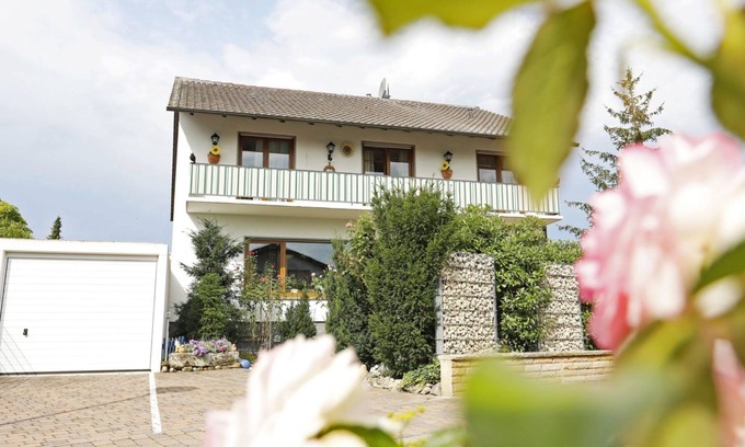 Ungstein Apartment | Tranquil Getaway Amidst Scenic Vineyards - Rated 9.8/10