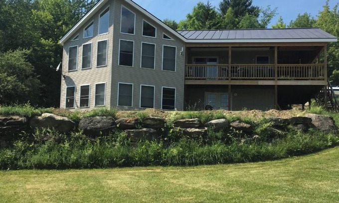 Lowell Apartment | Mountain Retreat: Hike, Ski & Explore Near Jay Peak