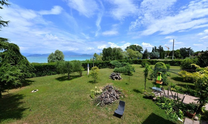 San Benedetto di Lugana Apartment | Discover Nature, History & Fun at Our Premier Getaway