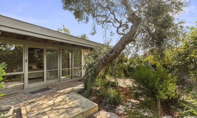 Ocean Grove House | Unwind at Ocean Grove: Poolside Retreat with Ocean Views