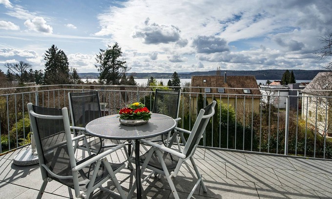 Ueberlingen Apartment | Peaceful Retreat with Lake Views in Überlingen West