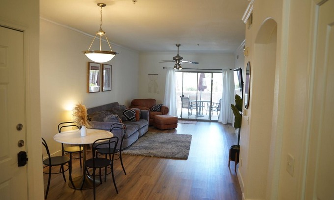 Gilbert Condo | Family-Friendly 2 Bedroom Condo with Pool, Spa & Gym
