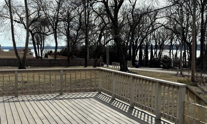 Vinita House | Relaxing 3-bedroom house with WiFi, AC near Grand Lake