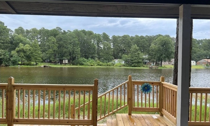 Quitman House | Cozy Lake House Retreat: Minutes from Lake Fork