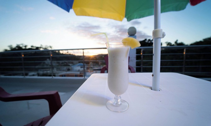 Samana Apartment | Inviting Apartment with Jacuzzi, Air Conditioning & Wi-Fi