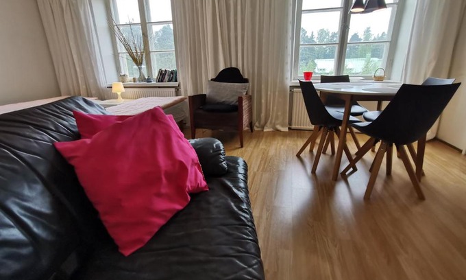 Karhula Apartment | Cozy Studio with Sauna - Ideal for Families and Pets
