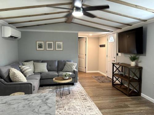Thomson House | Cozy Cabin Retreat Near Raysville with Family Amenities