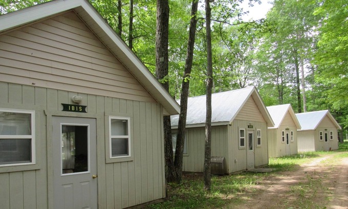 Lupton RV Rental | Relaxing Cabins on Lake Arrowhead