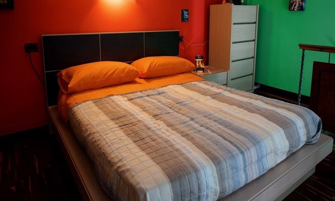Fuorigrotta Apartment | Comfortable Retreat for Exploring Naples with Ocean View