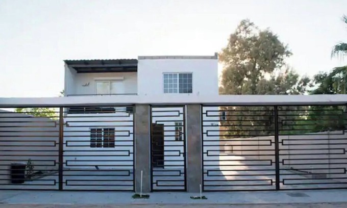 Penasco House | Casa Margaritas: 5 Bedrooms with Pool & Ocean View Awaits