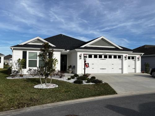 Wildwood House | Relaxing Oceanfront Getaway with Pools & Golf Activities