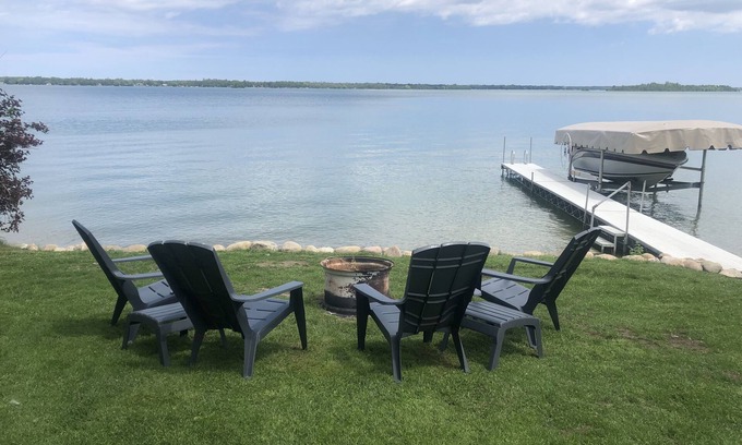 Presque Isle House | Inviting Family Retreat with Pool and Ocean Views