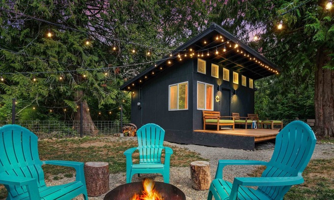 McKenna Apartment | Enchanting Forest Tiny Home with Ocean View & Pet Friendly