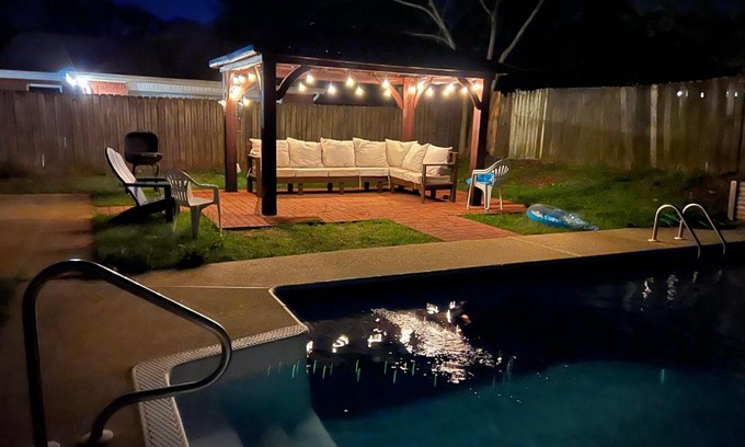Gunter Afs House | Relaxing Oasis with Pool in a Family-Friendly Neighborhood