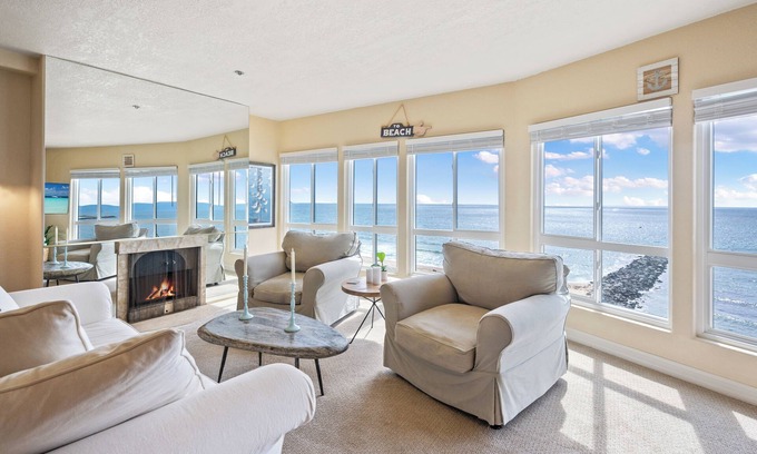 South Redondo Condo | Idyllic Ocean Front Getaway with Breathtaking Views